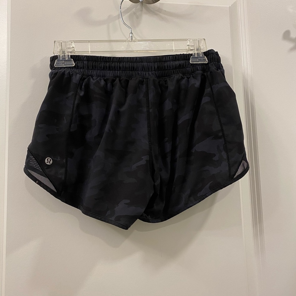 Hotty got short 4” lulu lemon